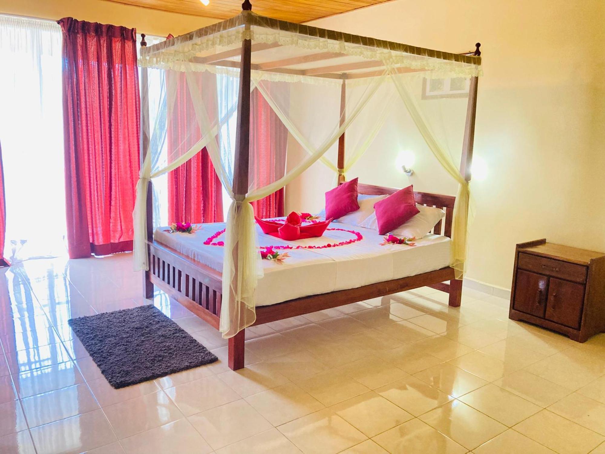 Rainforest Lodge, Deniyaya Singheraja 外观 照片