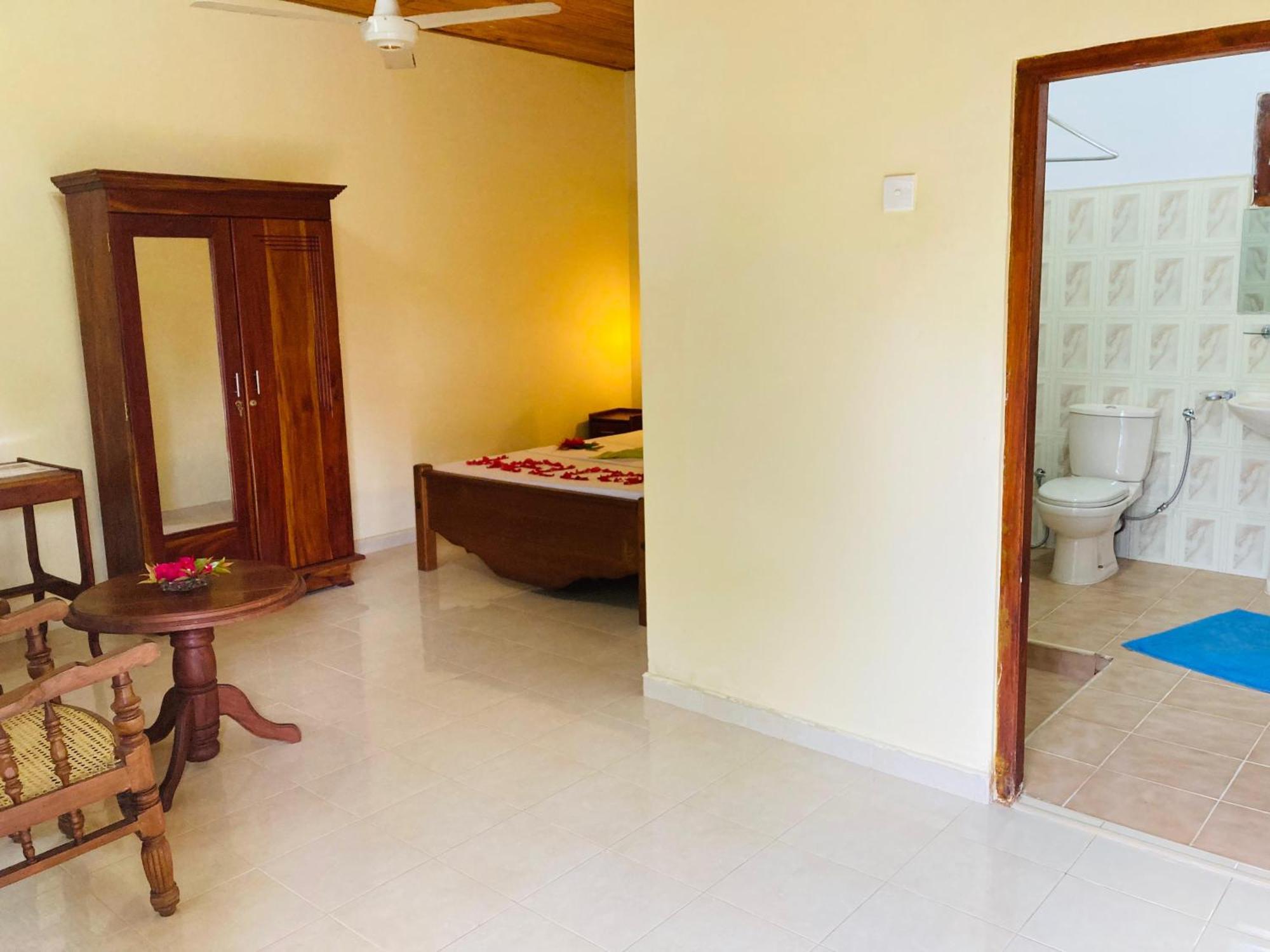 Rainforest Lodge, Deniyaya Singheraja 外观 照片
