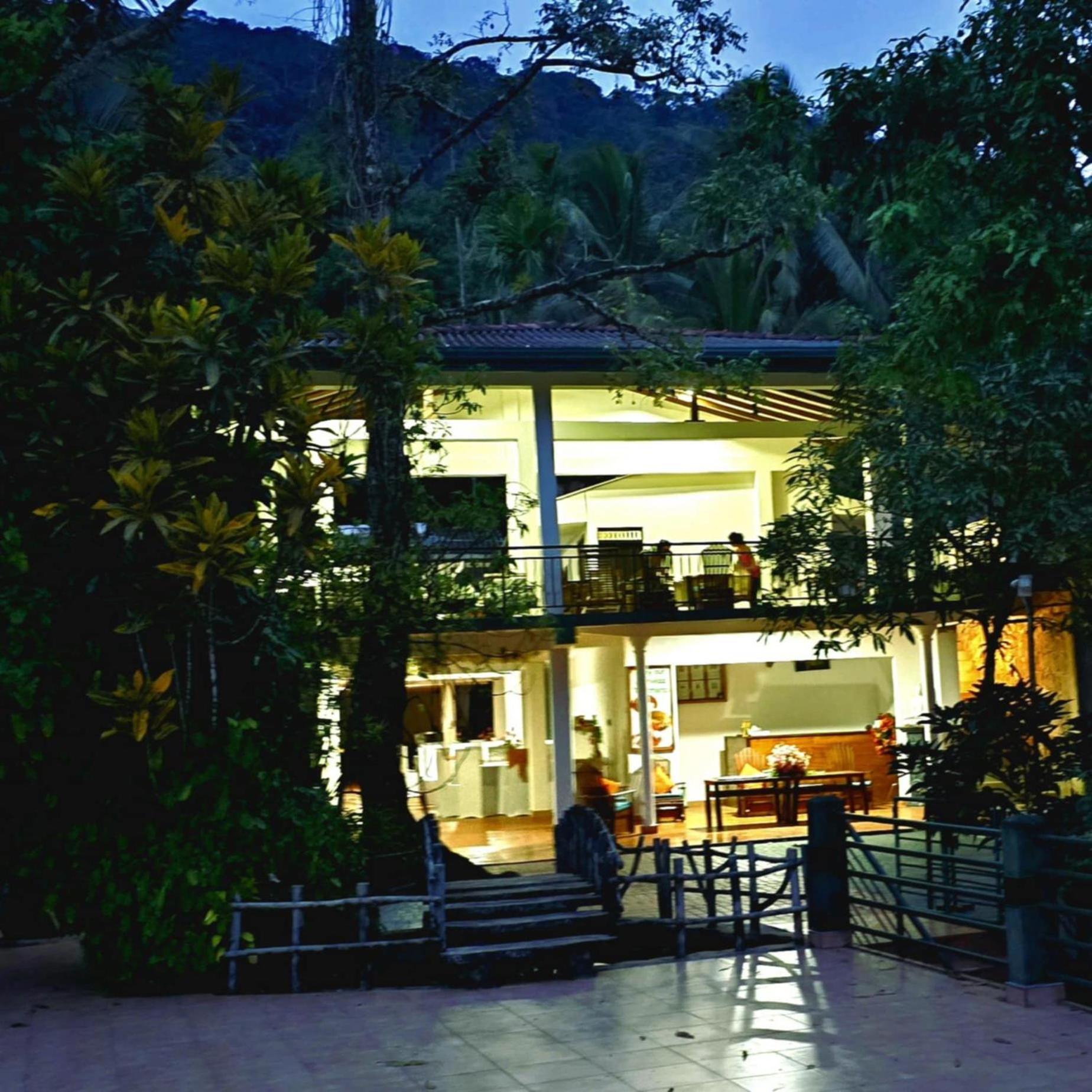 Rainforest Lodge, Deniyaya Singheraja 外观 照片